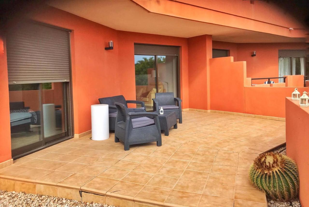 Beautiful Apartment In La Tejita With Pool Granadilla De Abona Exteriör bild
